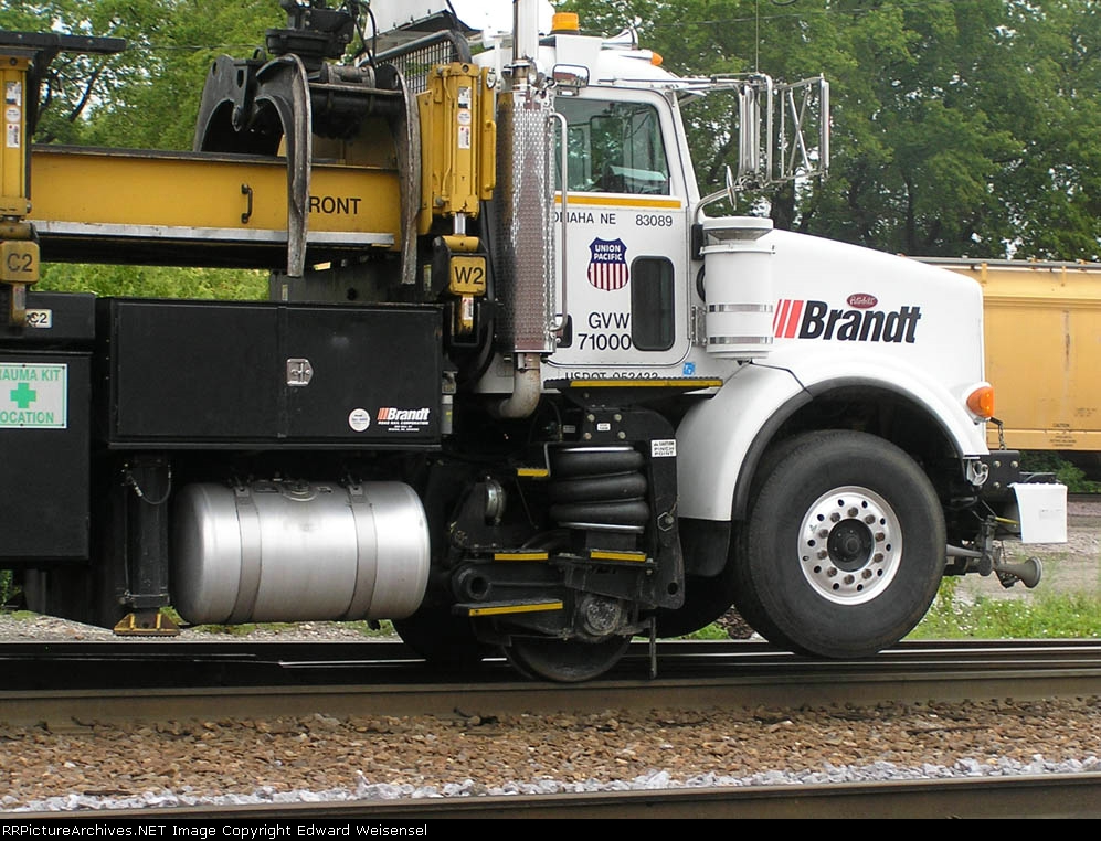 Cab of UP 83089 Brandt OTM John Deere TMDS crane